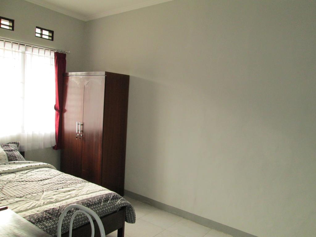 Elenor's Home Bandung Habitación foto
